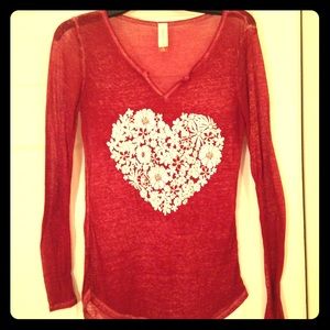 3/$20 🐱Long sleeved polyester sheer top